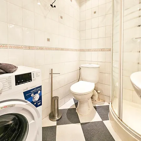 Alba Budget 2 Pers Wifi Ac * Nice